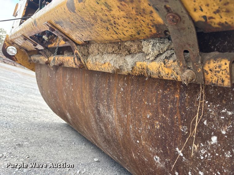 image for item EA7903 1996 Caterpillar CB-534C double drum vibratory roller