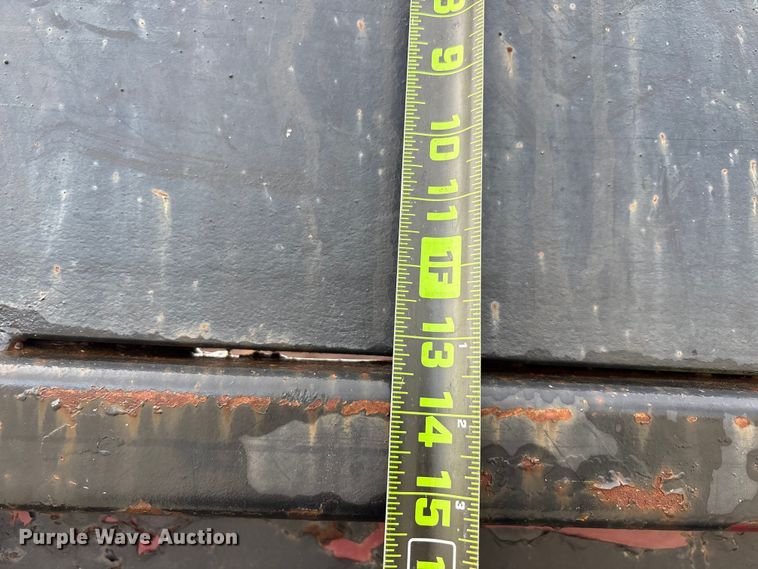 image for item EA7904 1992 International 4700 dump truck