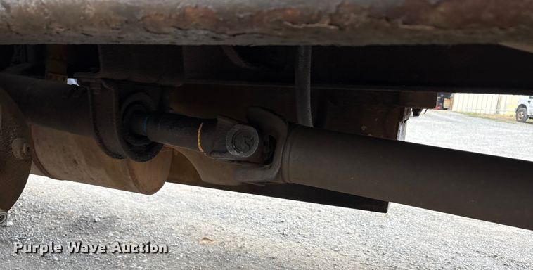 image for item EA7904 1992 International 4700 dump truck