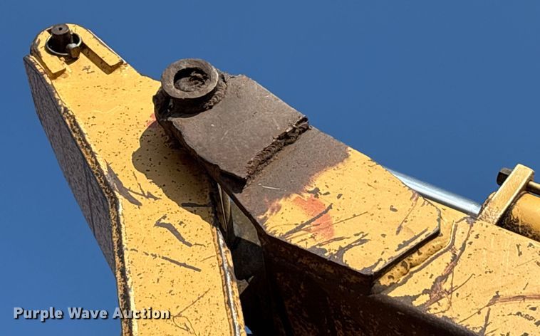 image for item EA7905 John Deere 6405 tractor