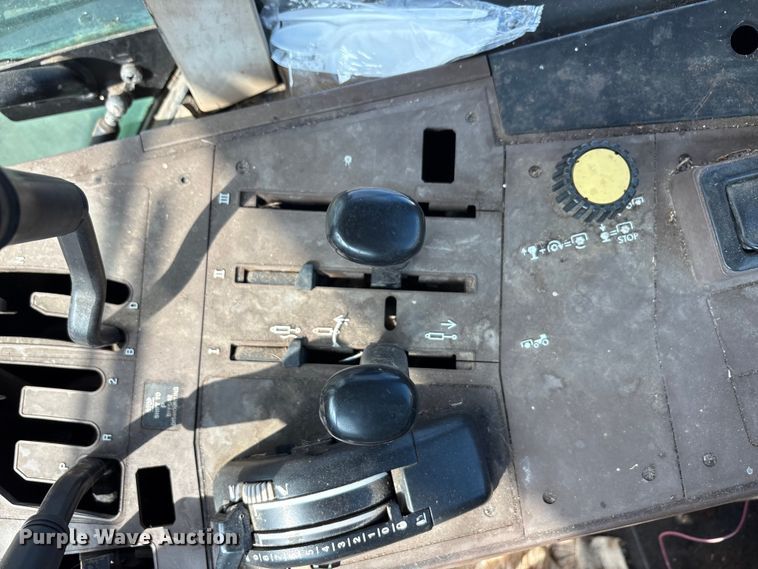 image for item EA7905 John Deere 6405 tractor