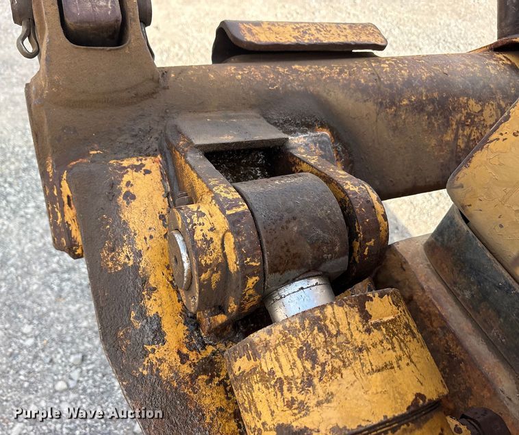 image for item EA7906 1986 Caterpillar 963 track loader