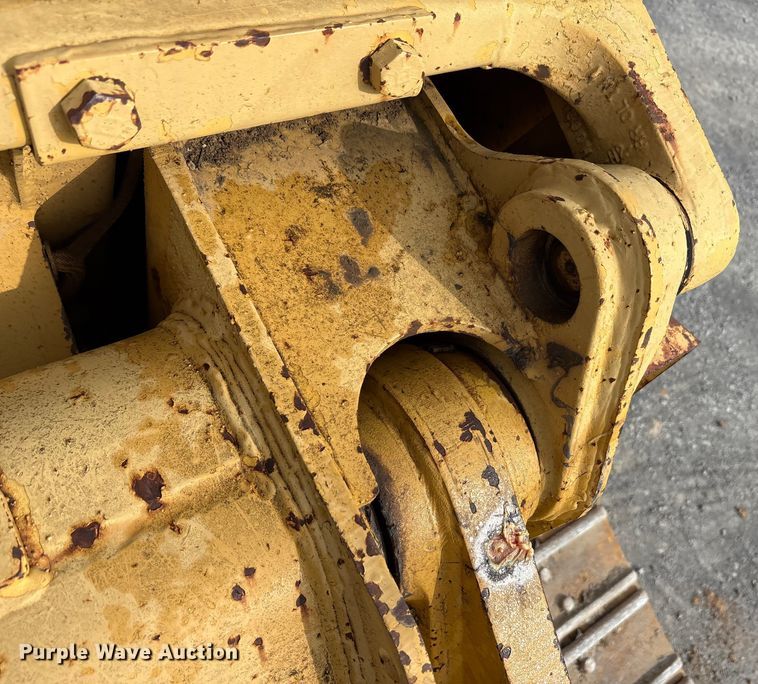 image for item EA7906 1986 Caterpillar 963 track loader