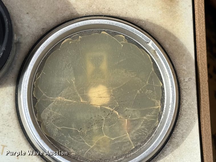 image for item EA7906 1986 Caterpillar 963 track loader