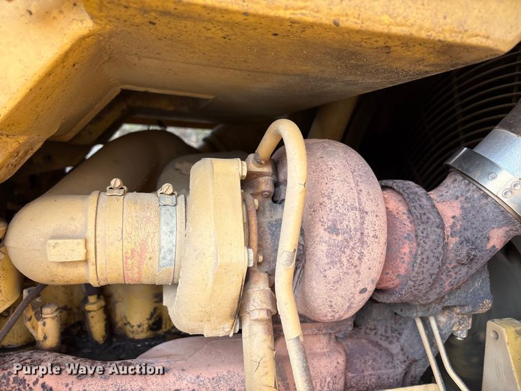 image for item EA7906 1986 Caterpillar 963 track loader