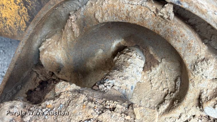 image for item EA7906 1986 Caterpillar 963 track loader