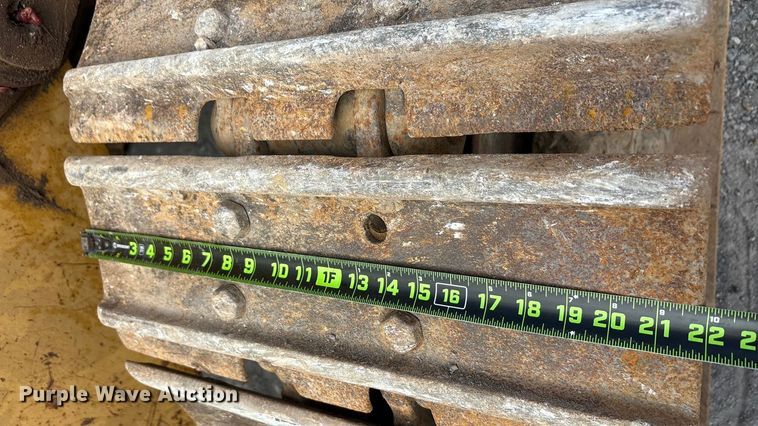 image for item EA7906 1986 Caterpillar 963 track loader