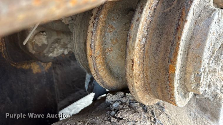 image for item EA7906 1986 Caterpillar 963 track loader