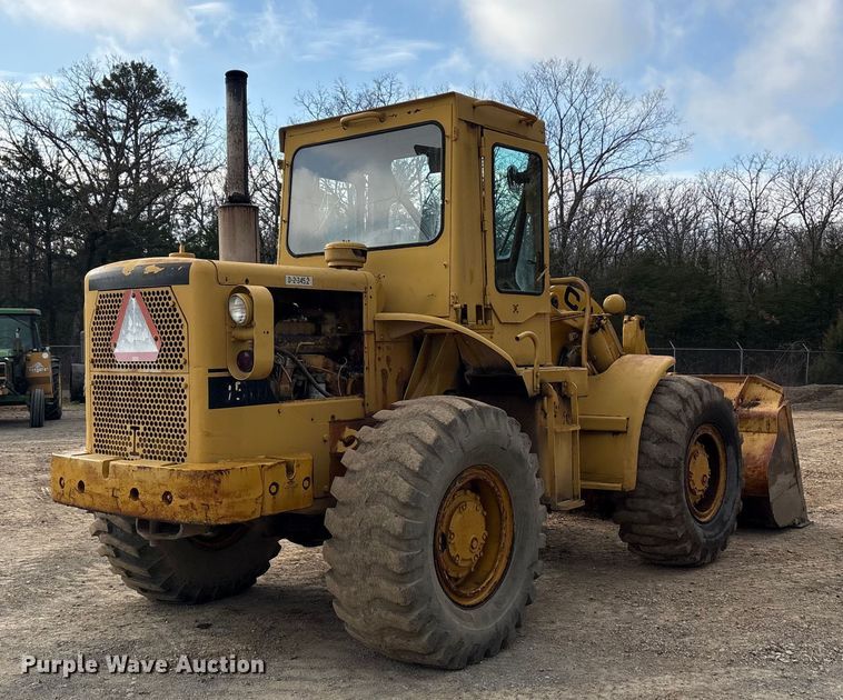 image for item EA7908 1973 Caterpillar 950 wheel loader