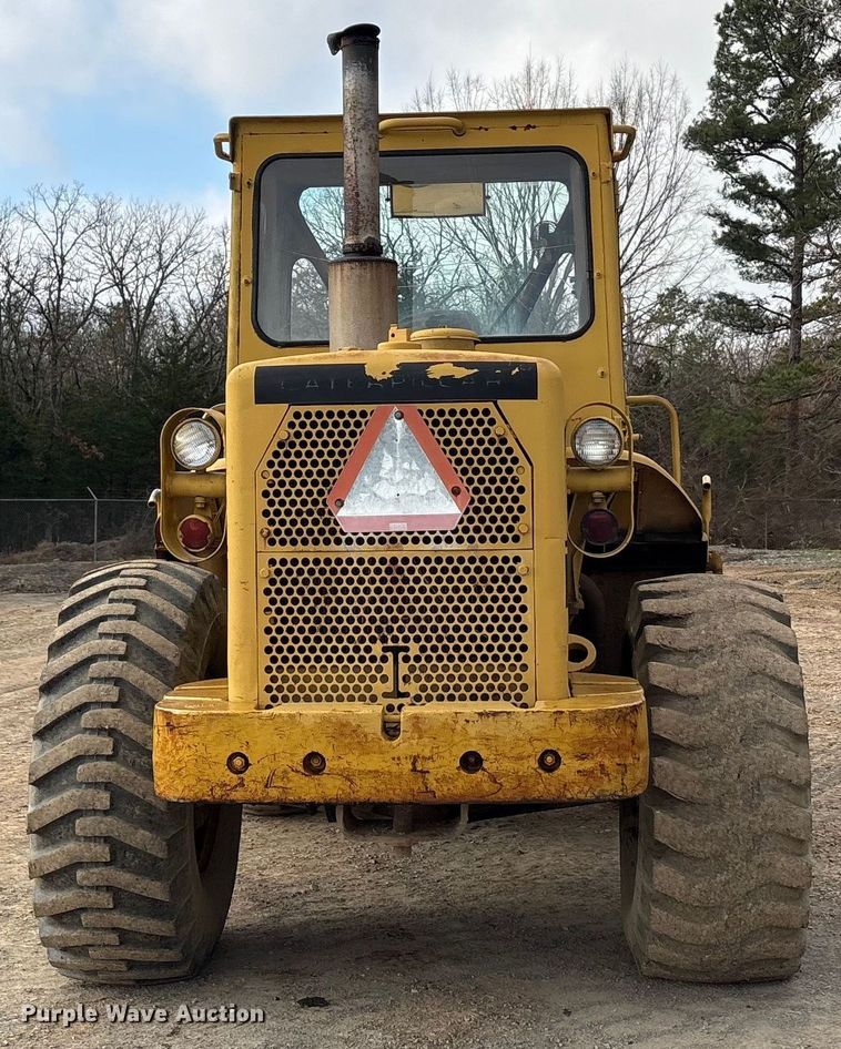 image for item EA7908 1973 Caterpillar 950 wheel loader