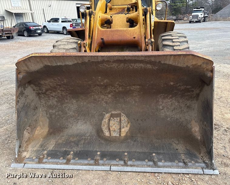 image for item EA7908 1973 Caterpillar 950 wheel loader