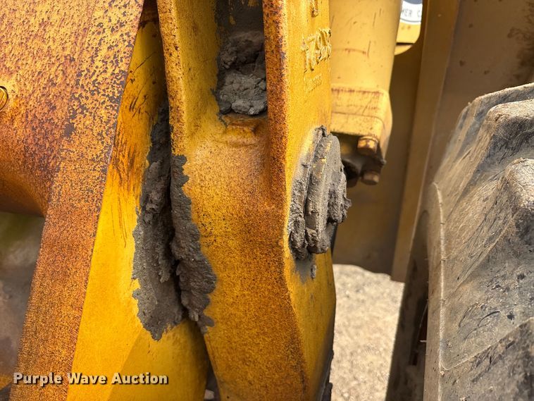 image for item EA7908 1973 Caterpillar 950 wheel loader