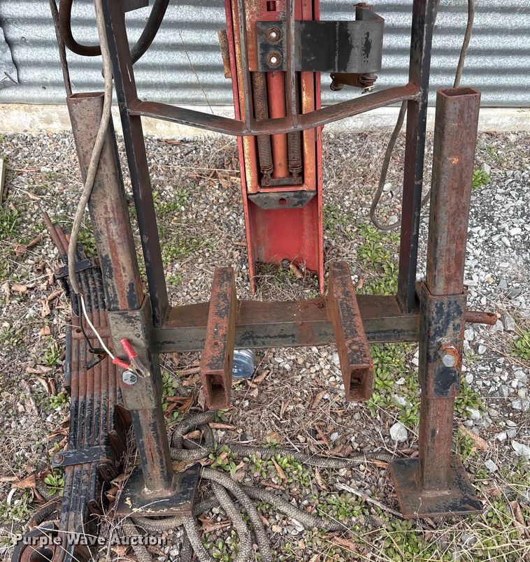 image for item EA7909 Shaver Mfg. Co. HD-8 post driver