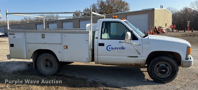 image for item EC4496 1995 Chevrolet C3500 utility bed pickup truck