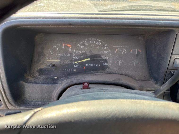 image for item EC4496 1995 Chevrolet C3500 utility bed pickup truck