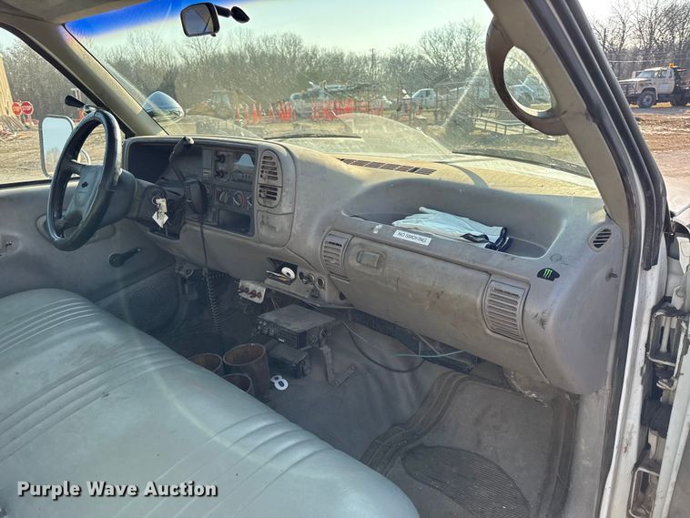 image for item EC4496 1995 Chevrolet C3500 utility bed pickup truck