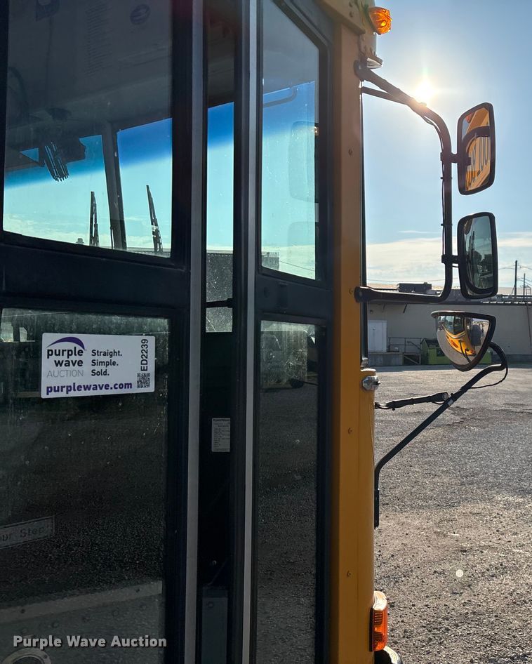 image for item ED2239 2001 Blue Bird All American school bus