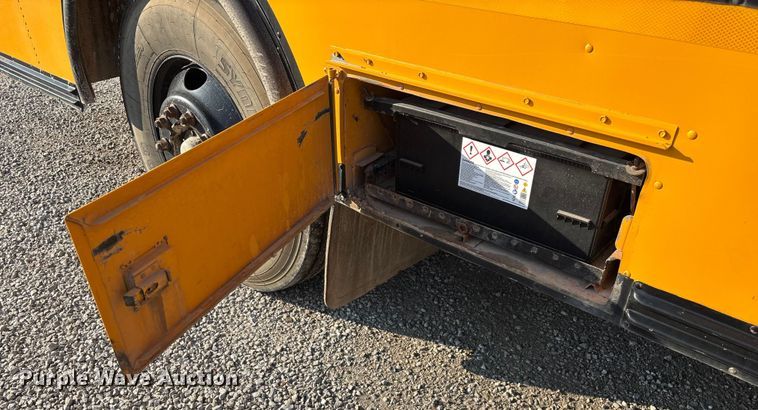 image for item ED2239 2001 Blue Bird All American school bus