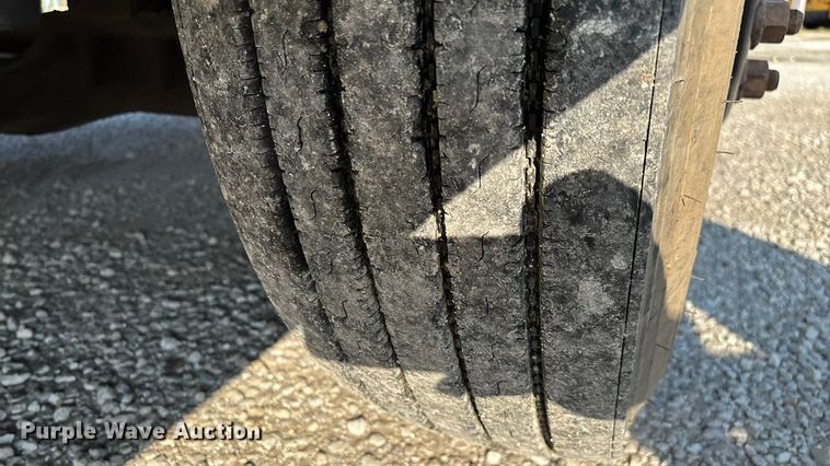 image for item ED2239 2001 Blue Bird All American school bus