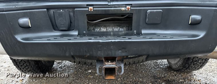 image for item ED2466 2013 Chevrolet Silverado 1500 Ext. Cab pickup truck