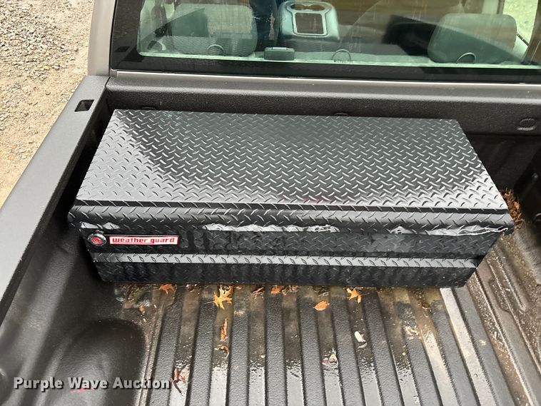 image for item ED2466 2013 Chevrolet Silverado 1500 Ext. Cab pickup truck