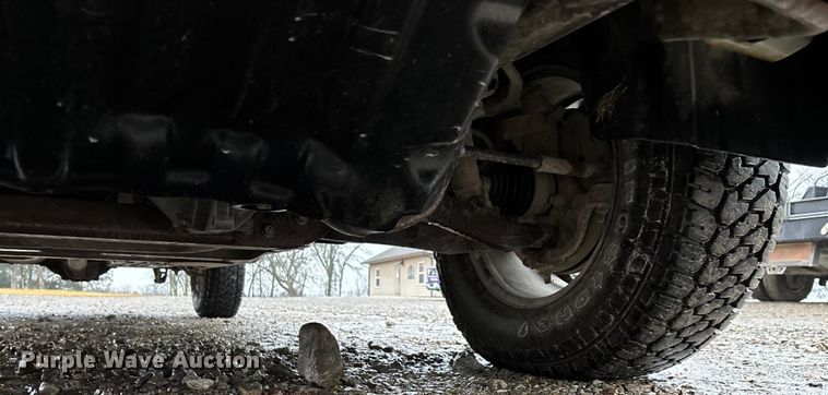 image for item ED2466 2013 Chevrolet Silverado 1500 Ext. Cab pickup truck