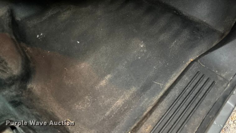 image for item ED2466 2013 Chevrolet Silverado 1500 Ext. Cab pickup truck