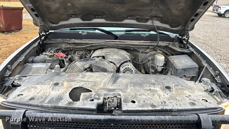 image for item ED2466 2013 Chevrolet Silverado 1500 Ext. Cab pickup truck