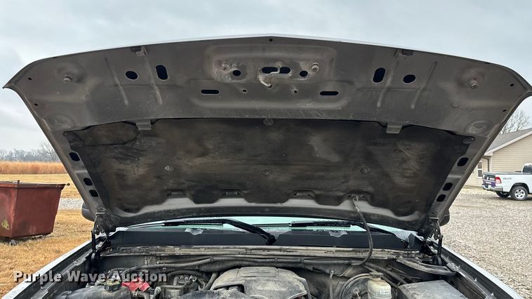 image for item ED2466 2013 Chevrolet Silverado 1500 Ext. Cab pickup truck