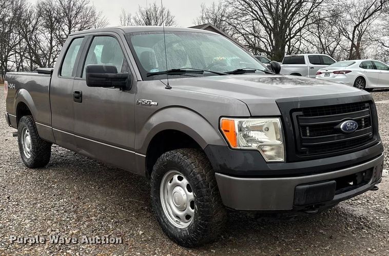 image for item ED2467 2014 Ford F150 Ext. Cab pickup truck