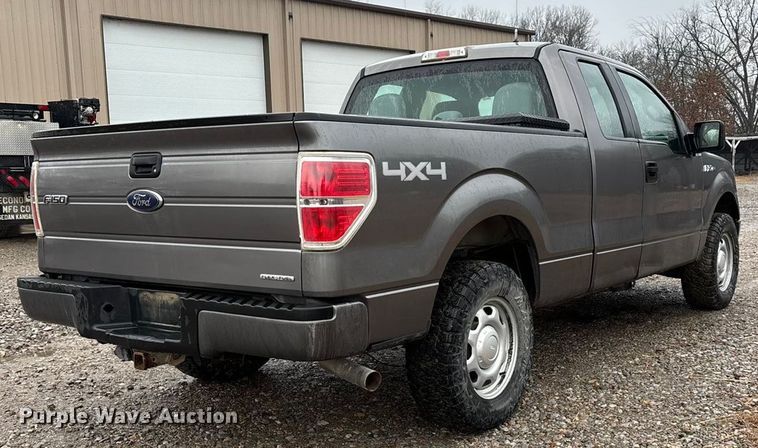 image for item ED2467 2014 Ford F150 Ext. Cab pickup truck