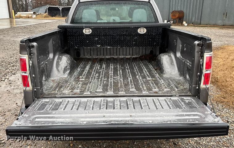 image for item ED2467 2014 Ford F150 Ext. Cab pickup truck