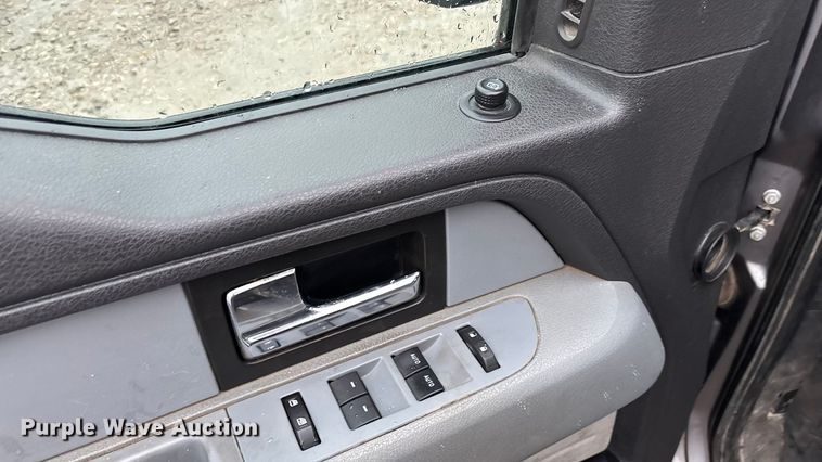 image for item ED2467 2014 Ford F150 Ext. Cab pickup truck