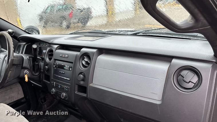 image for item ED2467 2014 Ford F150 Ext. Cab pickup truck