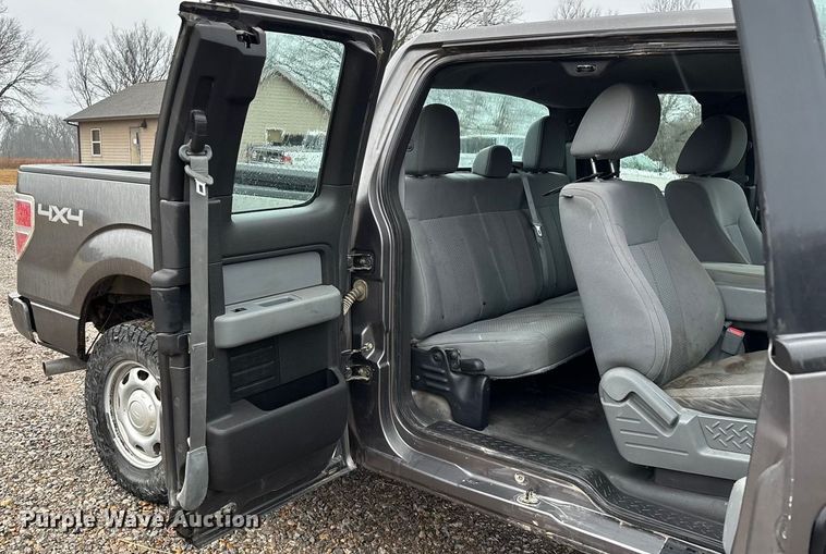 image for item ED2467 2014 Ford F150 Ext. Cab pickup truck