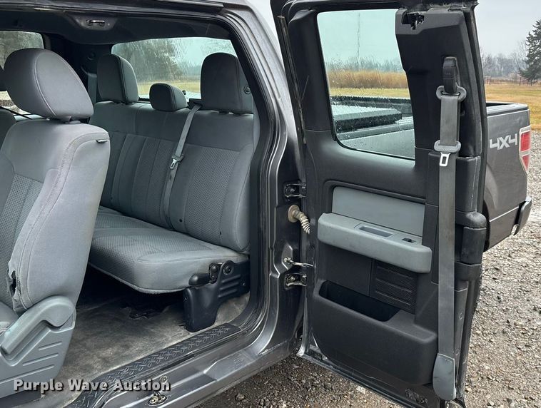 image for item ED2467 2014 Ford F150 Ext. Cab pickup truck