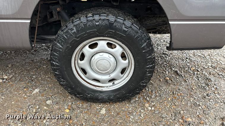 image for item ED2467 2014 Ford F150 Ext. Cab pickup truck