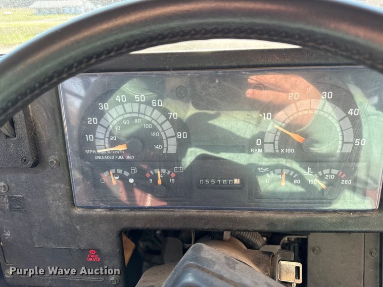 image for item EN0112 2001 Bluebird  bus