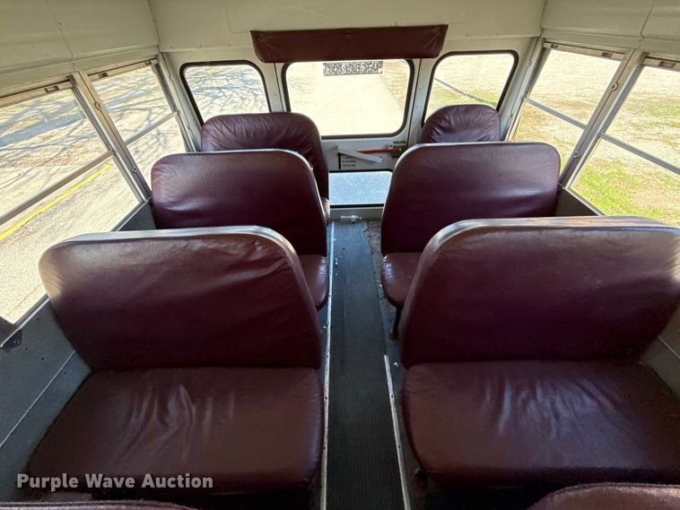 image for item EN0112 2001 Bluebird  bus