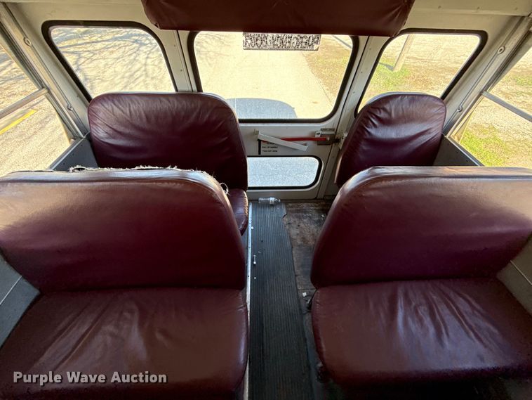 image for item EN0112 2001 Bluebird  bus