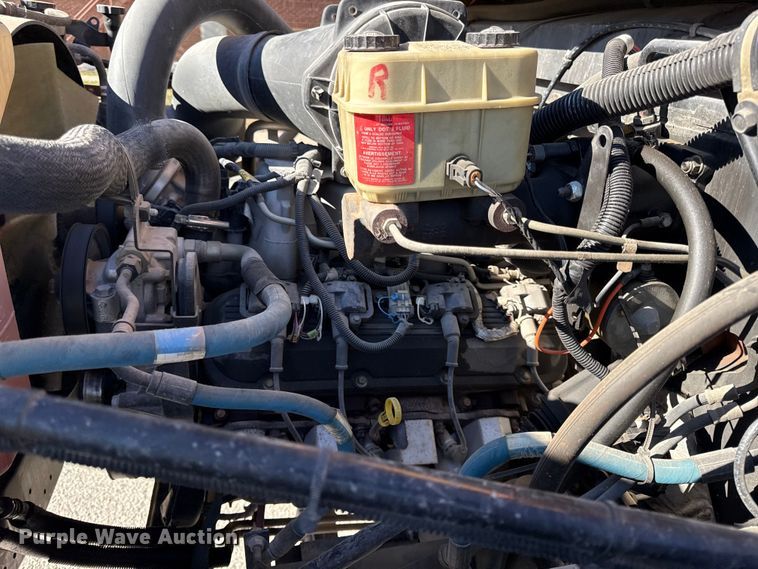 image for item EN0112 2001 Bluebird  bus