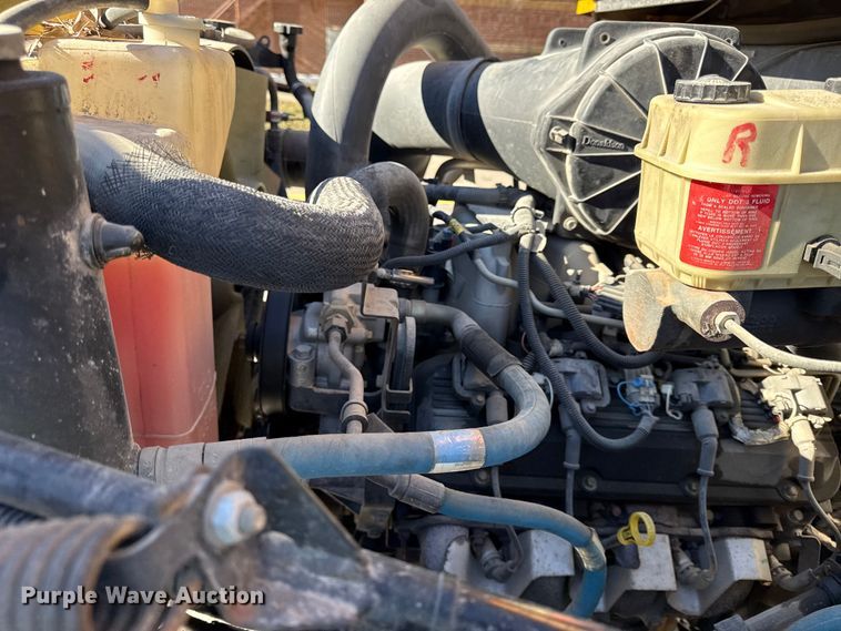 image for item EN0112 2001 Bluebird  bus