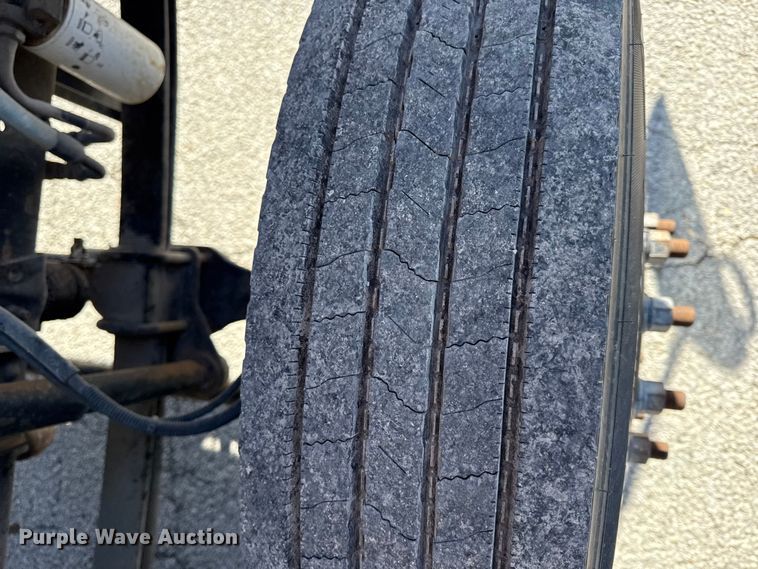 image for item EN0112 2001 Bluebird  bus