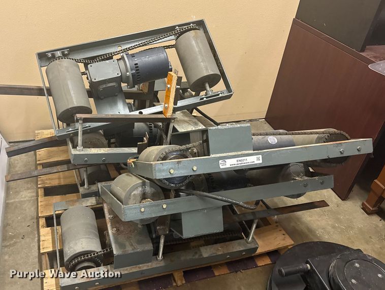 image for item EN0211 (7) bleacher drive motors