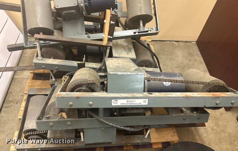 image for item EN0211 (7) bleacher drive motors