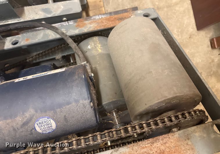 image for item EN0211 (7) bleacher drive motors