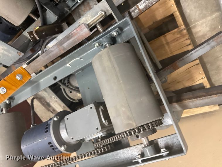 image for item EN0211 (7) bleacher drive motors