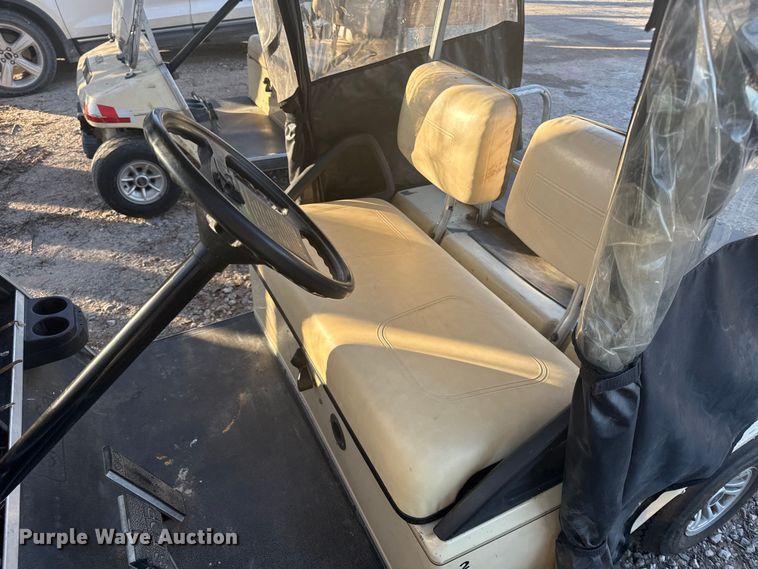 image for item EN0499 (3) Clubcar golf carts