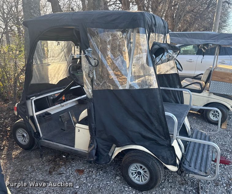 image for item EN0499 (3) Clubcar golf carts
