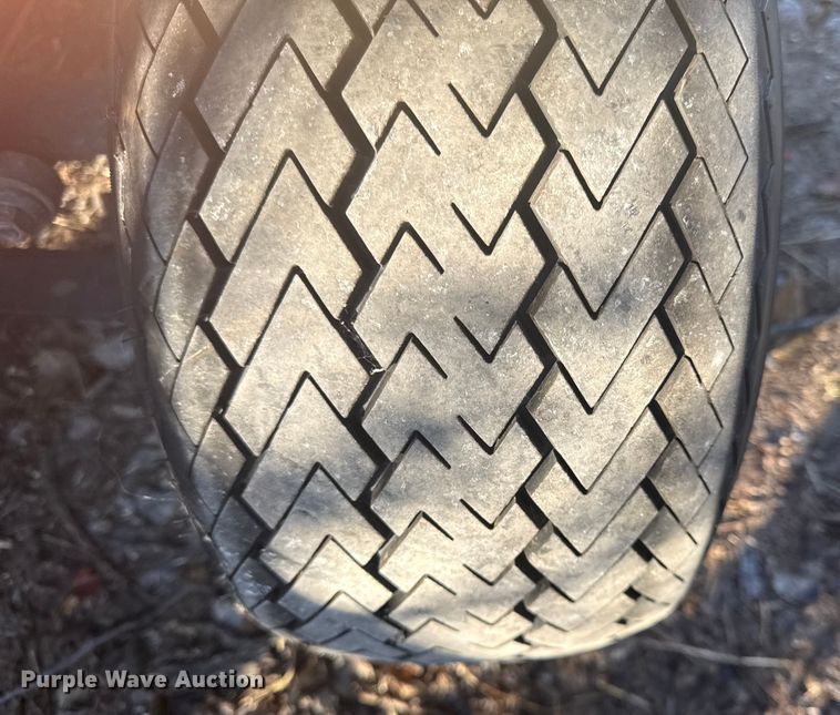 image for item EN0499 (3) Clubcar golf carts